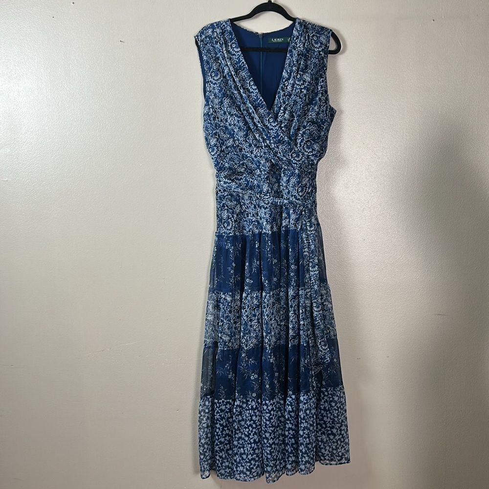Plus size women’s Lauren Ralph Lauren Adnan Floral Maxi Dress Blue 18 tiered - Picture 3 of 14